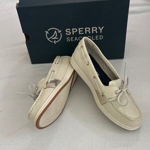 Sperry Women's Off-White Loafers